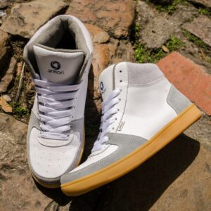 Botas urbanas en cuero blanco